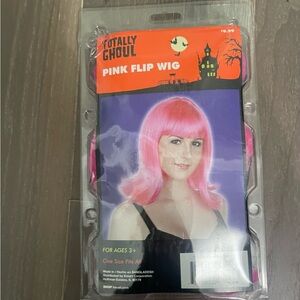 Totally ghoul pink flip wig. NWT